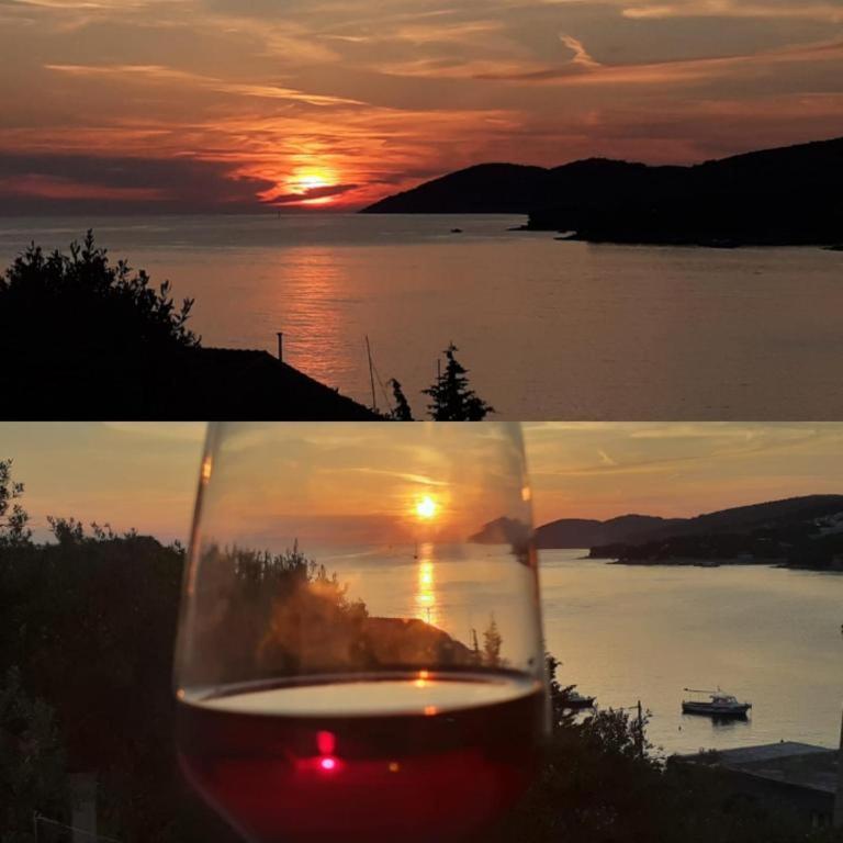 Sunset House With Seaview Apartment Hvar Town Exterior foto
